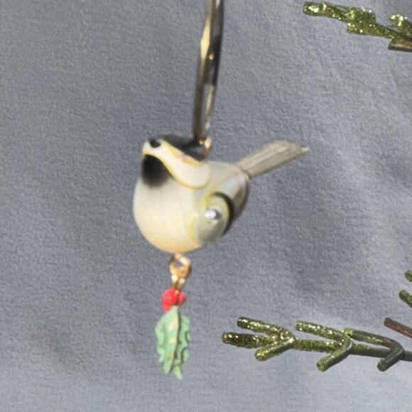 Hallmark Miniature Black-Capped Chickadee 2011 Ornament Beauty of Birds KOC RARE - Picture 8 of 13